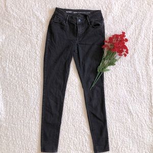 Size 0 old navy mid rise skinny jeans